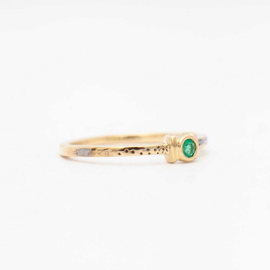 Rings M. Hisae | Emerald Catori Ring