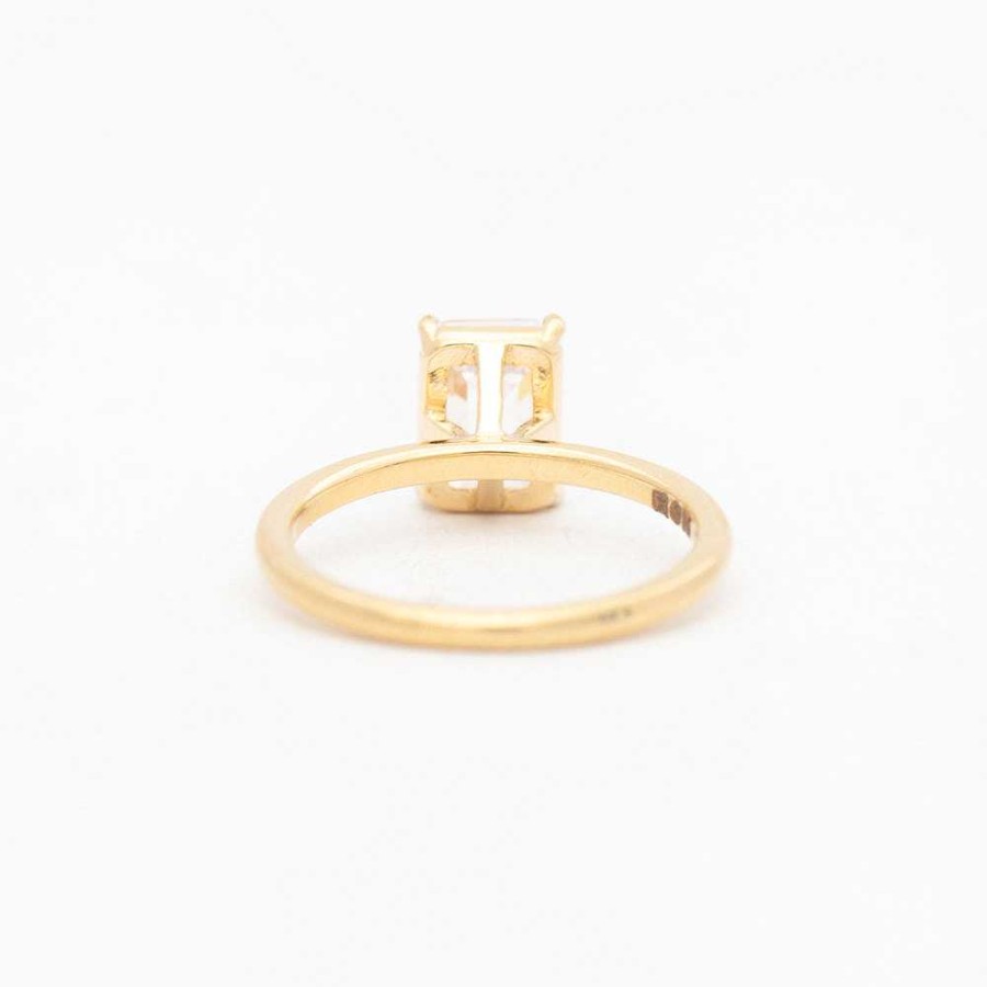 Rings The Future Fine | Emerald-Cut Coursi Re Solitaire