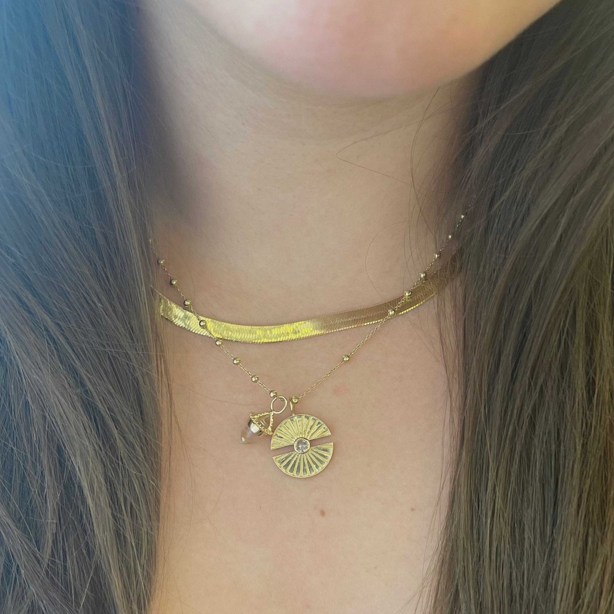 Necklaces And Pendants Vale | Luce Amulet