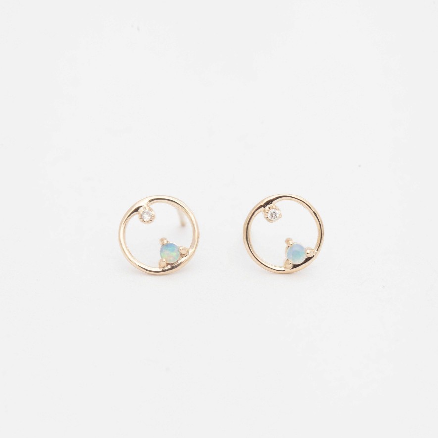 Earrings WWAKE | Mini Circle Earrings