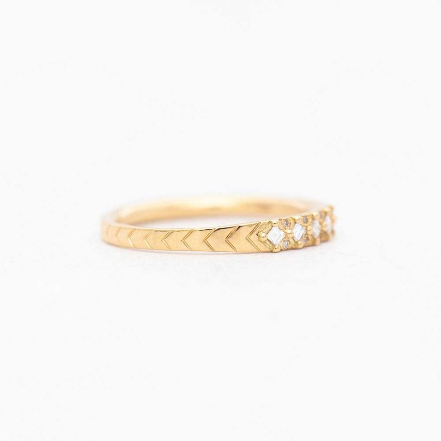 Rings Artemer | Pattern Wedding Band With Carr Diamonds