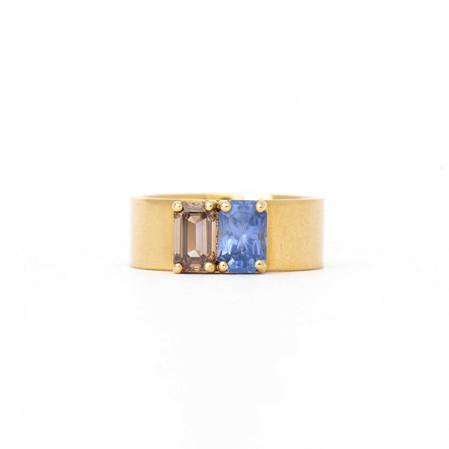 Rings WWAKE | Sapphire & Champagne Diamond Menhir No. 5 Ring