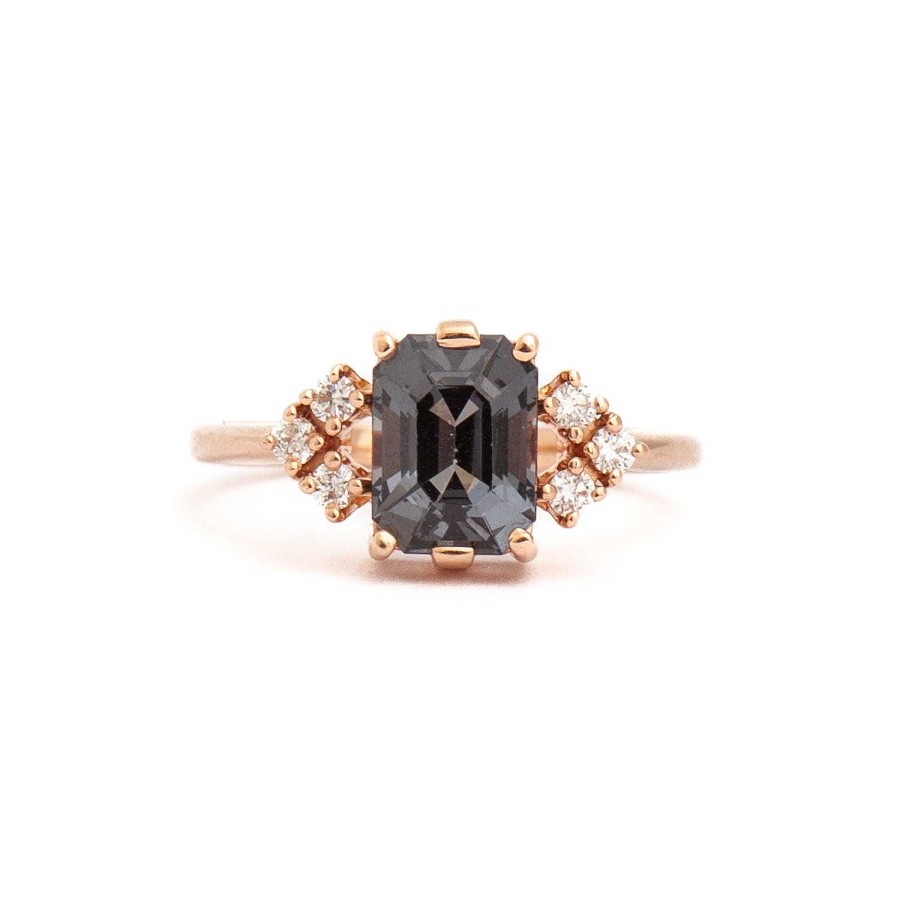 Rings Anna Sheffield | 1.70 Ct Grey Spinel Bea Arrow Ring