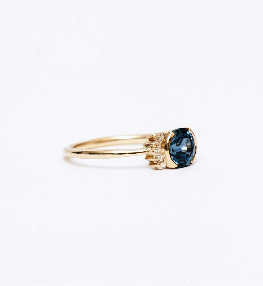 Rings Artemer | Teal Sapphire Ring With Diamond Frills