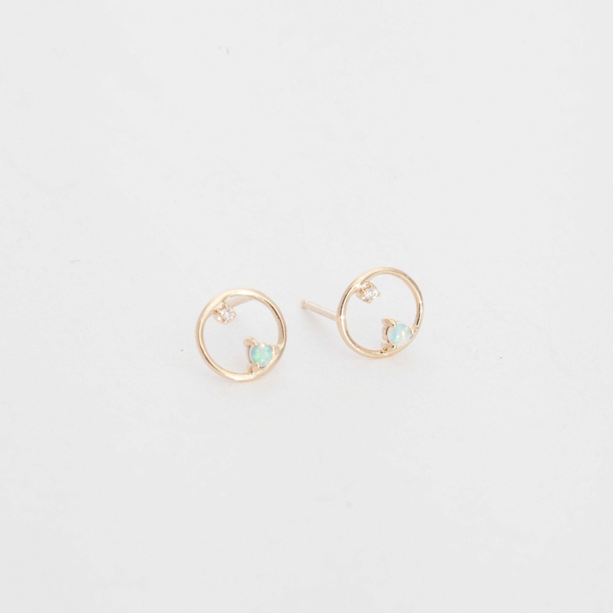 Earrings WWAKE | Mini Circle Earrings