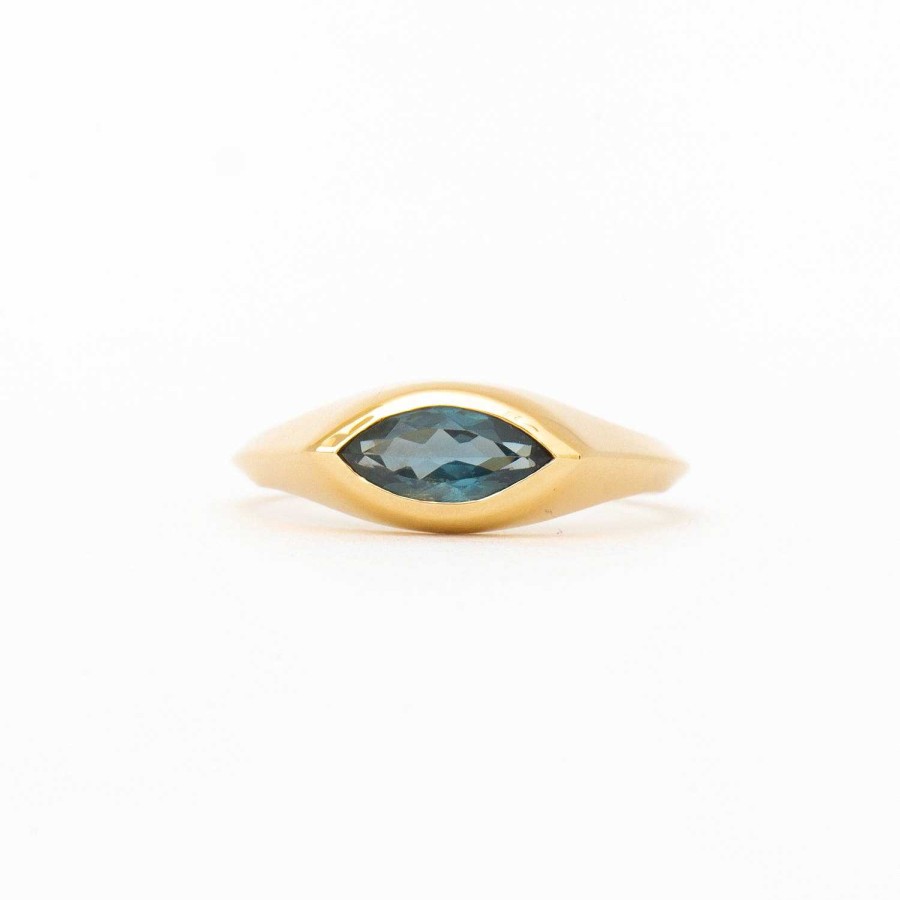 Rings WWAKE | 0.96 Ct Marquise Sapphire Solo Signet No. 24