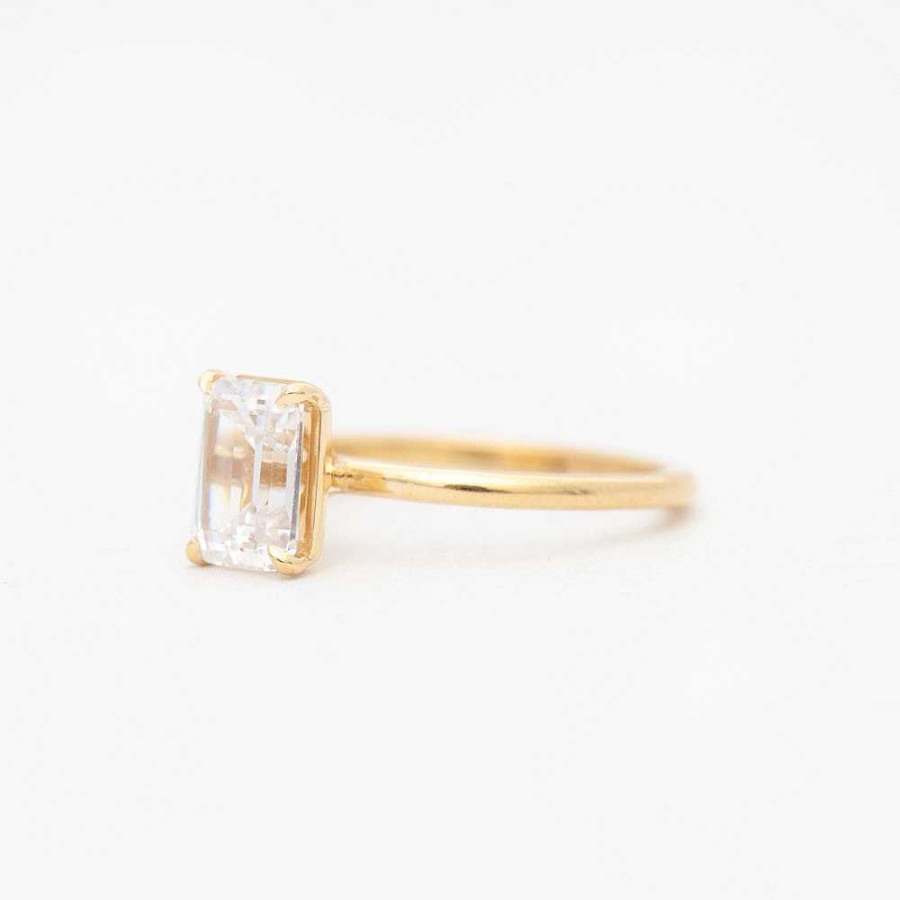 Rings The Future Fine | Emerald-Cut Coursi Re Solitaire