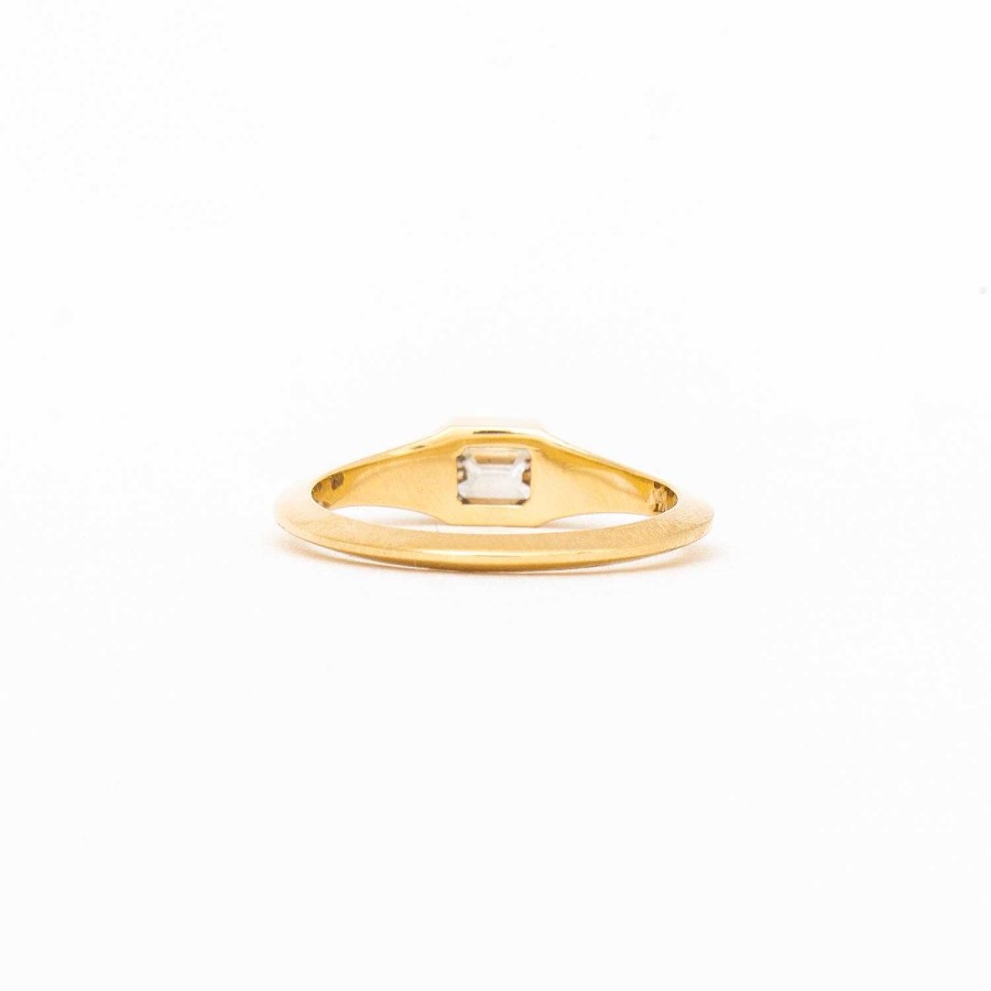 Rings WWAKE | 0.52 Ct Emerald-Cut Diamond Solo Signet No. 31