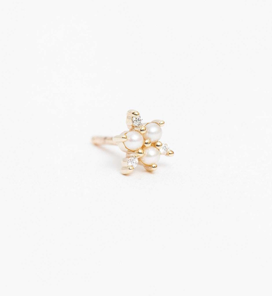 Earrings Jennie Kwon | Pearl Diamond Snowflake Stud