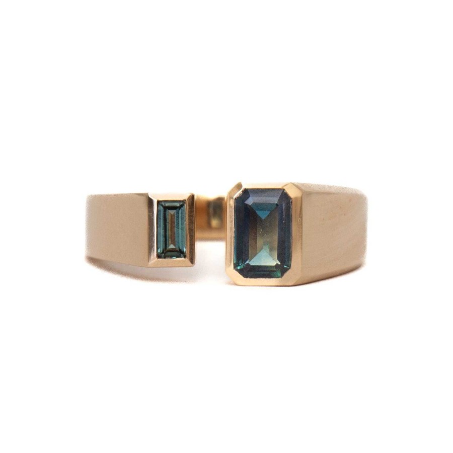 Rings WWAKE | Emerald And Baguette-Cut Sapphire Dyad Ring