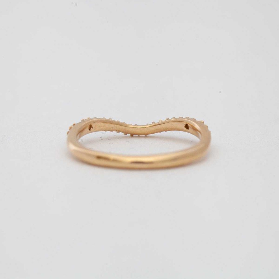 Rings Laurie Fleming | Diamond Scale Undine Band