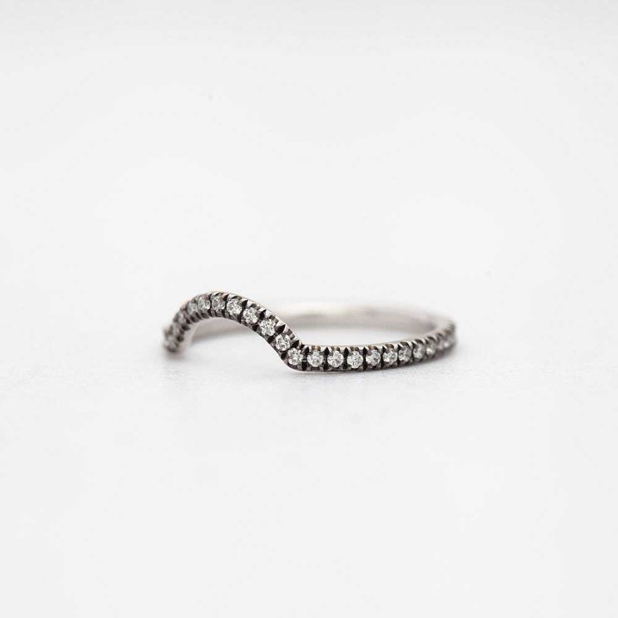 Rings Anna Sheffield | White Diamond Eleonore Pav Scallop Band