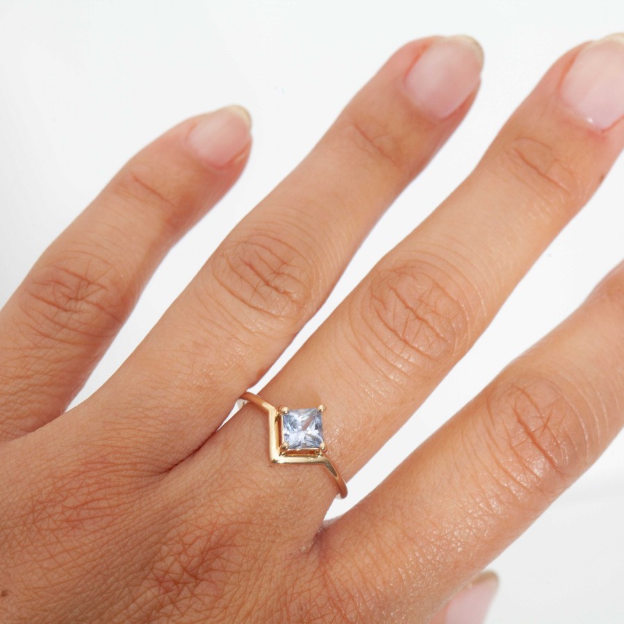 Rings WWAKE | Nestled Princess Cut Sapphire Ring