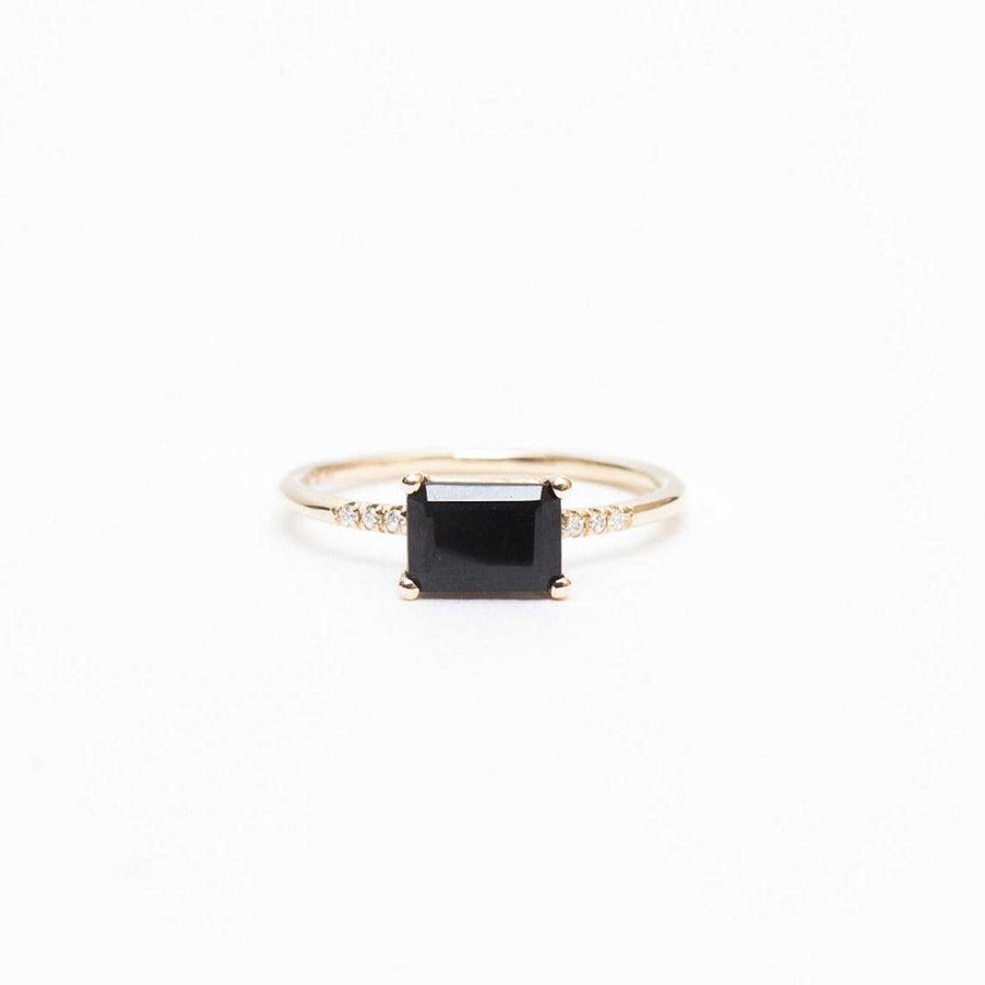 Rings Jennie Kwon | East West Onyx Equilibrium Ring